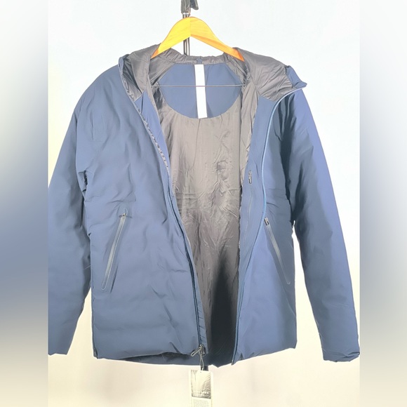 NWT Lululemon Downplay Parka - Picture 5 of 6